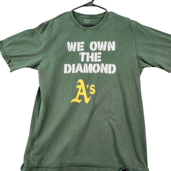 Oakland A's T-Shirt Graphic Tee We Own The‎ Diamond  XL BCG - Picture 1 of 9